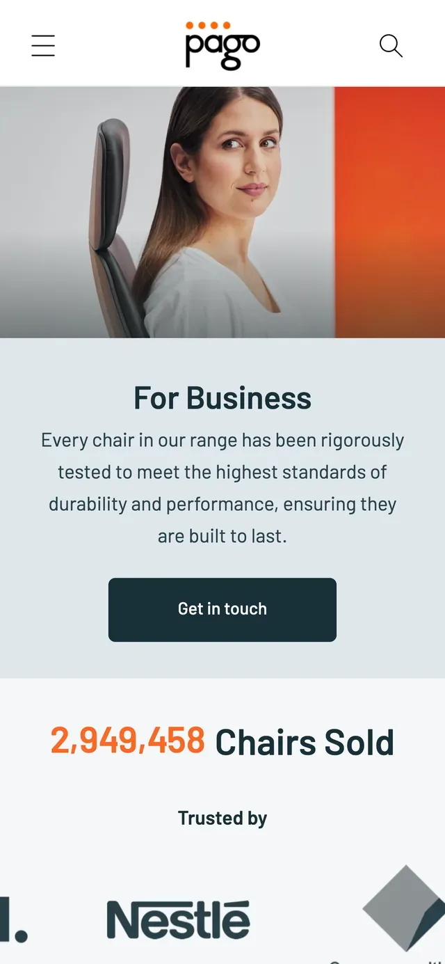 La página para empresas en un teléfono